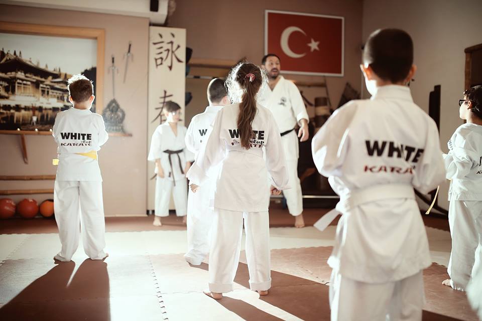 White Club Güzelbahçe